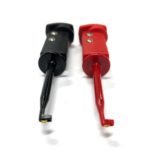 8037 Hypo-Action XR Mini-Hook with Banana Socket with x100w mini hook set or two red and black upclose of the tips of the hooks