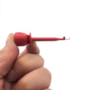 Image: Action shot showing hook bend of the Mini-Hook Test Connector High Temperature HookPart #: X100WXRED
